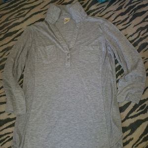 Quarter sleeve button down